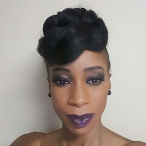 Meet your Posher, Charmaine